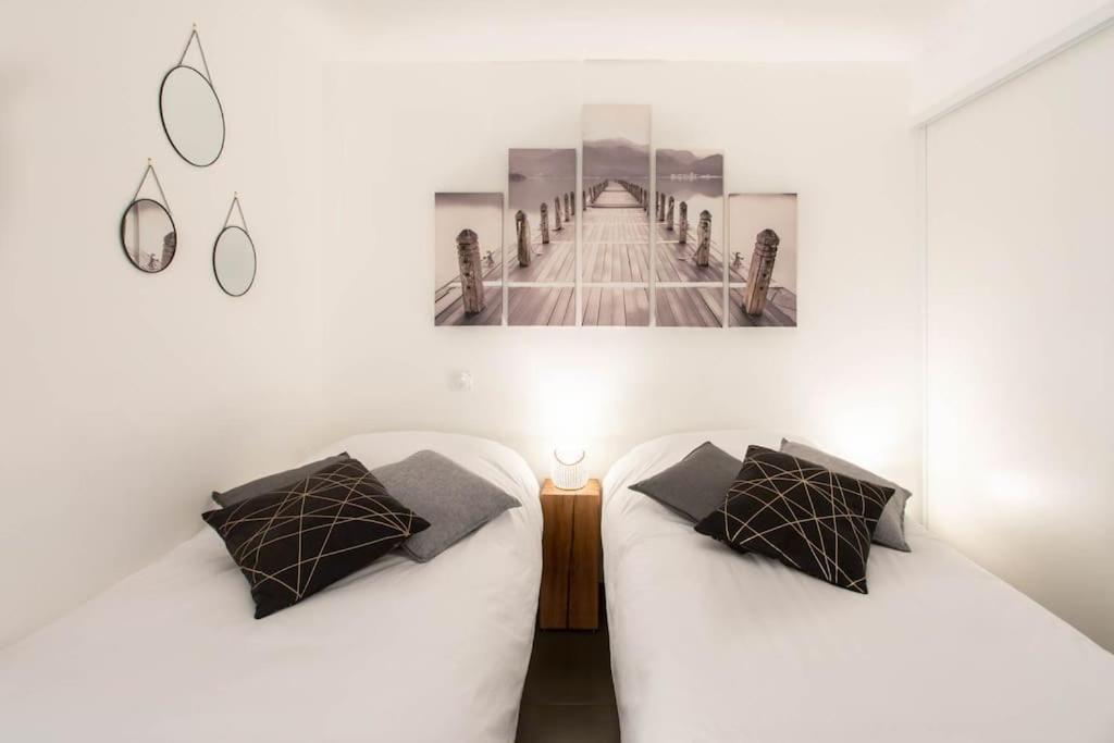 A7- 2 Bdr Sea & Mountain View - Ac, Parking, Pool & Terrace Lejlighed Antibes Eksteriør billede